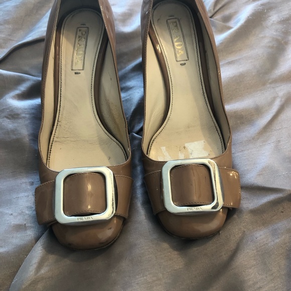 Prada heels - Picture 2 of 4